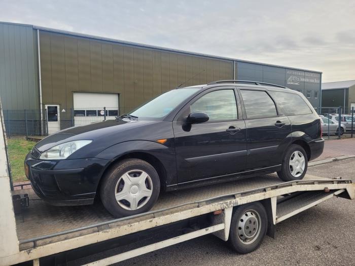 Ford Focus 1 Wagon 1.6 16V Sloopvoertuig (2003, Zwart)