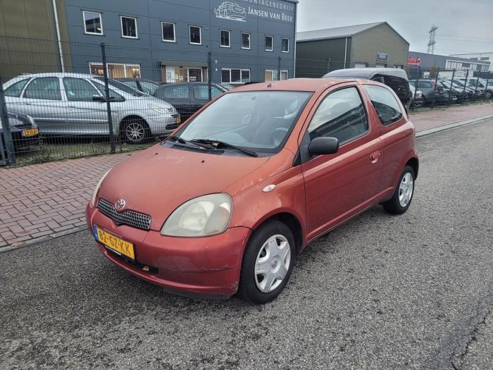 Toyota Yaris 1.3 16V VVT-i Sloopvoertuig (2001, Rood)