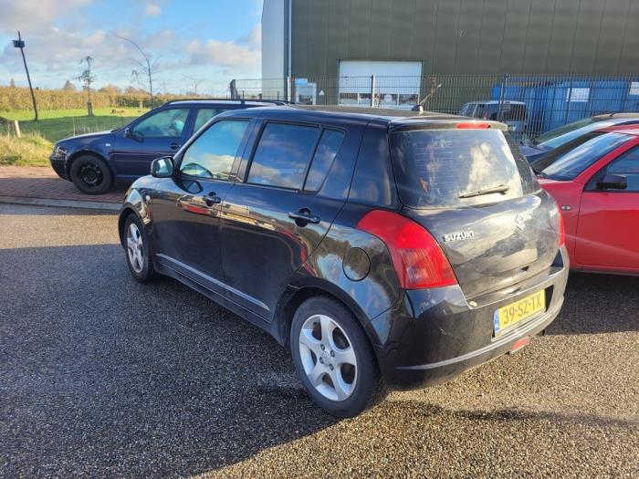 Suzuki Swift 1.3 VVT 16V Sloopvoertuig (2006, Zwart)
