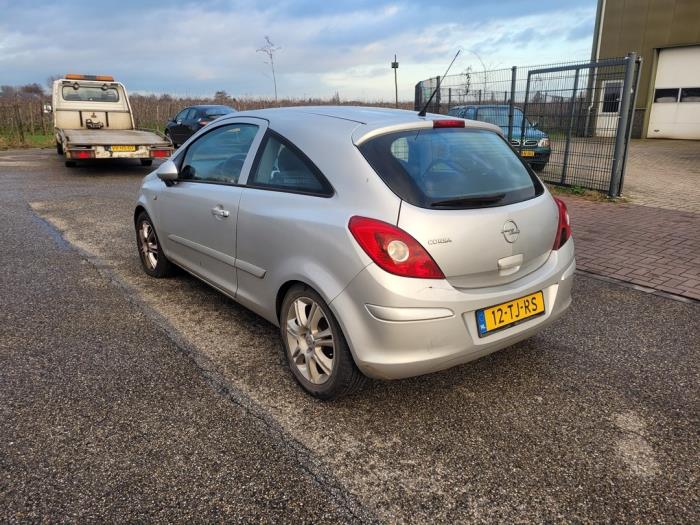 Opel Corsa D 1.2 16V Sloopvoertuig (2006, Grijs)
