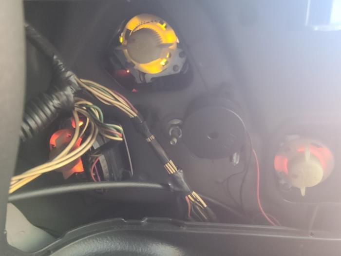 Toyota Yaris 1.3 16V VVT-i Sloopvoertuig (2005, Zwart)