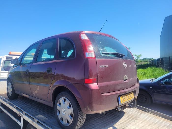 Opel Meriva 1.6 16V Sloopvoertuig (2003, Rood)
