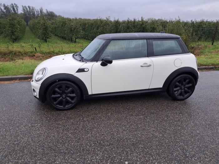 Mini Cooper Sloopvoertuig (2009, Wit)