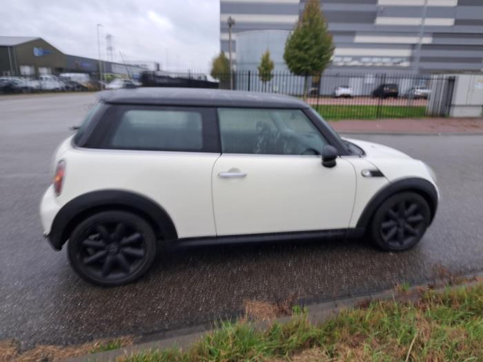 Mini Cooper Sloopvoertuig (2009, Wit)