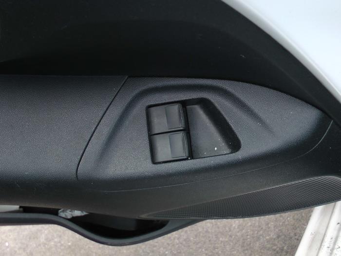 Toyota Aygo 1.0 12V VVT-i Sloopvoertuig (2015, Wit)