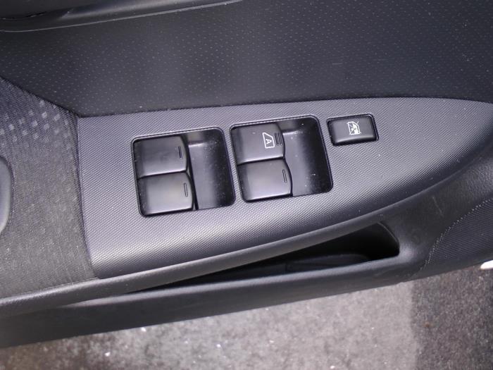 Nissan Note 1.4 16V Sloopvoertuig (2012, Grijs)