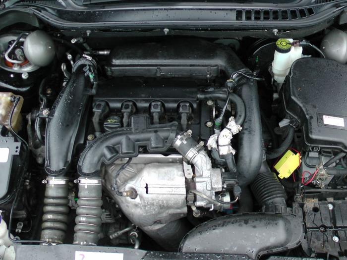 Citroen C5 III Berline 1.6 16V THP 155 Sloopvoertuig (2010, Zwart)