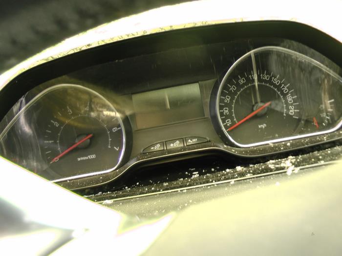 Peugeot 208 I 1.2 Vti 12V PureTech 82 Sloopvoertuig (2014, Blauw)