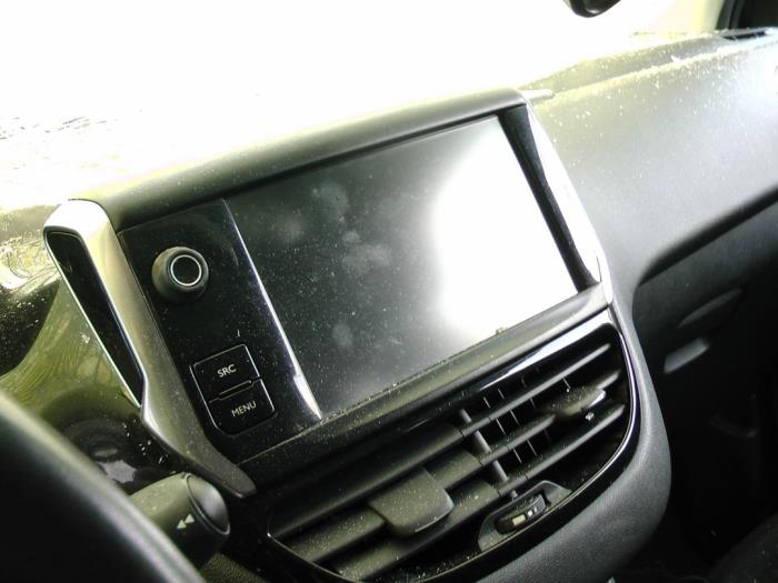 Peugeot 208 I 1.2 Vti 12V PureTech 82 Sloopvoertuig (2014, Blauw)