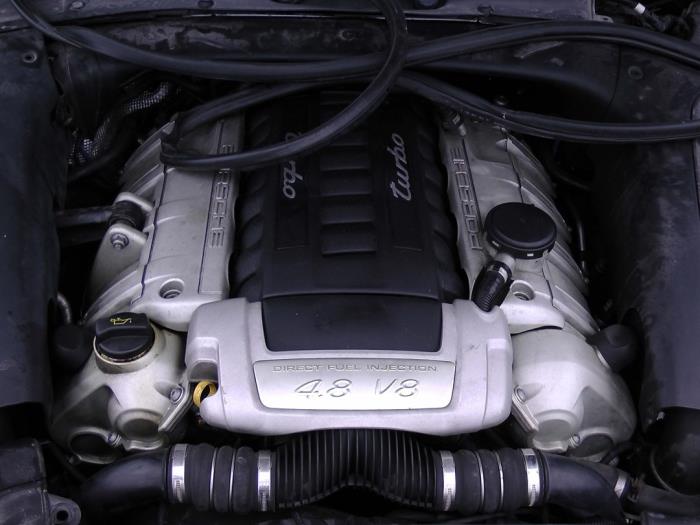 Porsche Cayenne 4.8 V8 32V Turbo Sloopvoertuig (2007, Zwart)