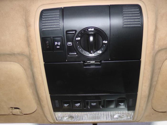 Porsche Cayenne 4.8 V8 32V Turbo Sloopvoertuig (2007, Zwart)