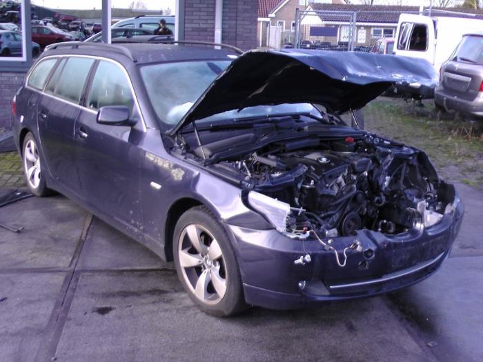 BMW 5 serie Touring 523i 24V Sloopvoertuig (2009, Blauw)