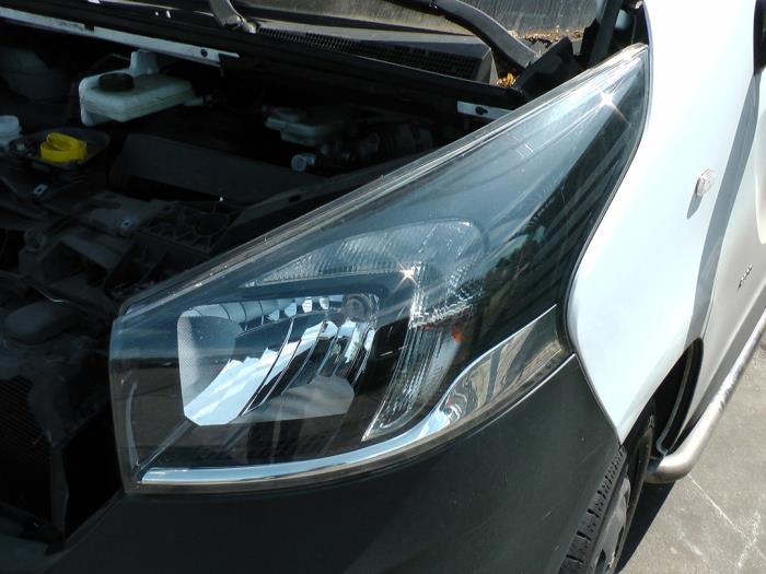 Opel Vivaro 1.6 CDTI 90 Sloopvoertuig (2016, Graniet)