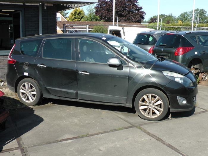 Renault Grand Scénic III 1.4 16V TCe 130 Sloopvoertuig (2010, Zwart)