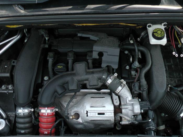 Citroen DS 4/DS 4 Crossback 1.6 16V THP 165 Sloopvoertuig (2015, Grijs)