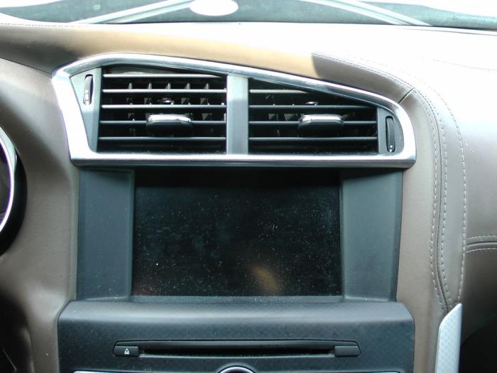 Citroen DS 4/DS 4 Crossback 1.6 16V THP 165 Sloopvoertuig (2015, Grijs)