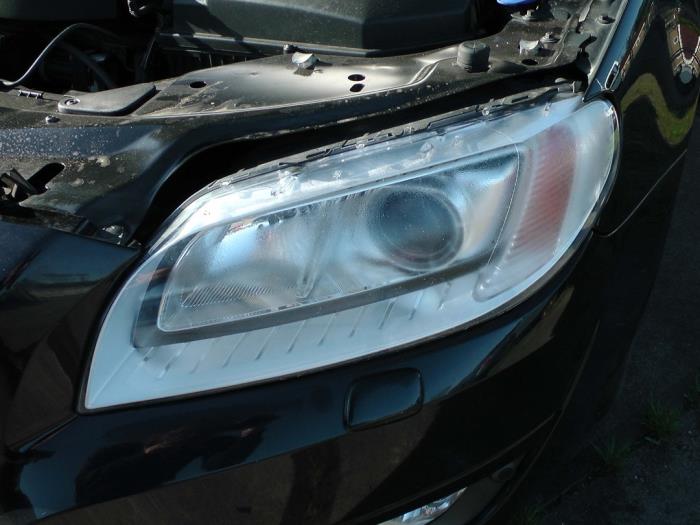 Volvo V70 2.4 D5 20V AWD Sloopvoertuig (2015, Zwart)