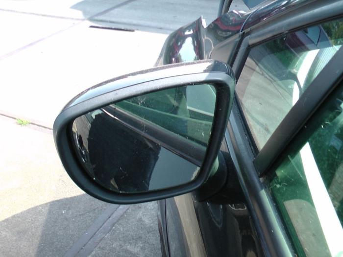 Renault Clio IV 0.9 Energy TCE 90 12V Sloopvoertuig (2013, Zwart)