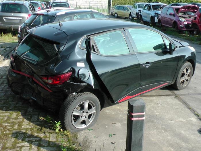 Renault Clio IV 0.9 Energy TCE 90 12V Sloopvoertuig (2013, Zwart)