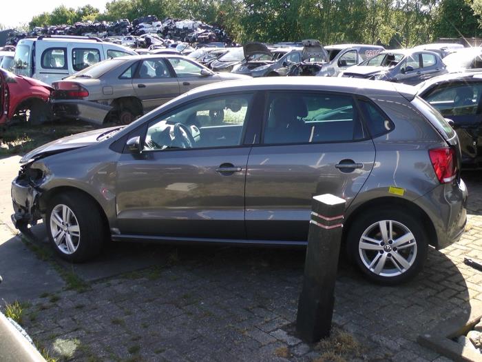 Volkswagen Polo V 1.6 TDI 16V 90 Sloopvoertuig (2013, Grijs)