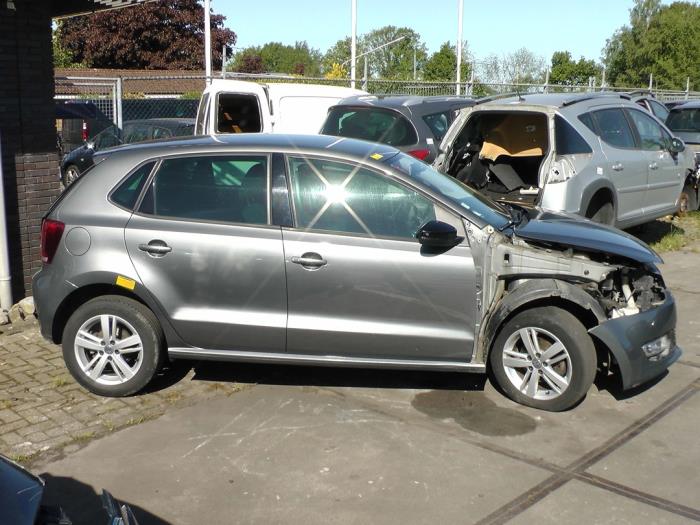 Volkswagen Polo V 1.6 TDI 16V 90 Sloopvoertuig (2013, Grijs)