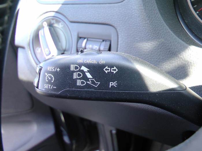 Volkswagen Polo V 1.6 TDI 16V 90 Sloopvoertuig (2013, Grijs)