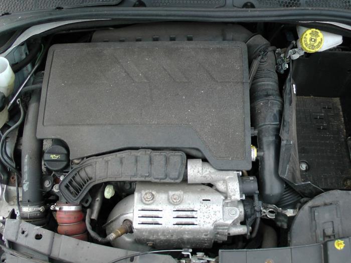 Citroen C4 Cactus 1.2 PureTech 110 12V Sloopvoertuig (2019, Wit)