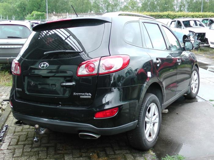 Hyundai Santa Fe II 2.4 16V 4x4 Sloopvoertuig (2011, Zwart)