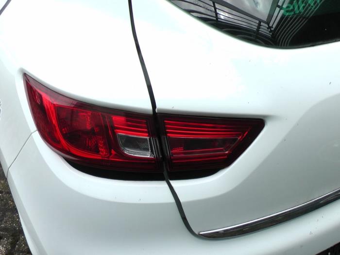 Renault Clio IV 0.9 Energy TCE 90 12V Sloopvoertuig (2016, Wit)