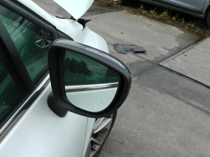 Renault Clio IV 0.9 Energy TCE 90 12V Sloopvoertuig (2016, Wit)