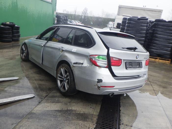BMW 3 serie Touring 320d 2.0 16V Sloopvoertuig (2014, Grijs)