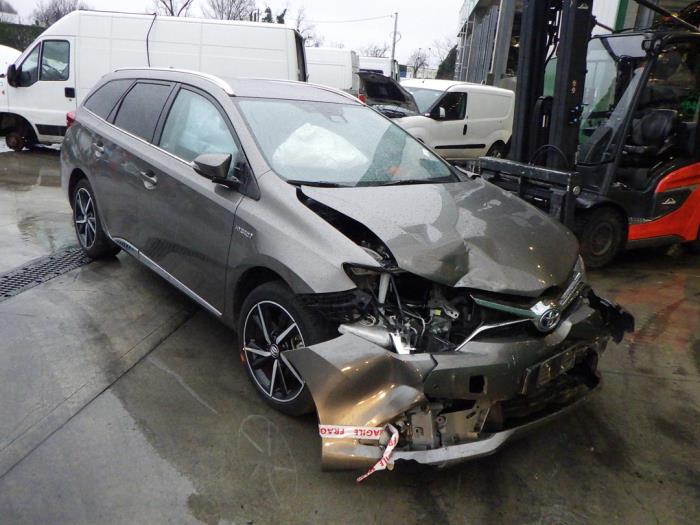 Toyota Auris Touring Sports 1.8 16V Hybrid Sloopvoertuig (2017, Grijs)