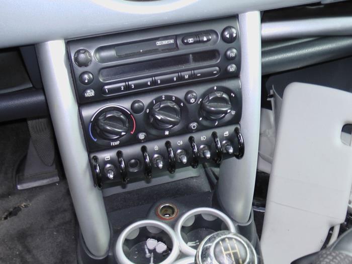 Mini Mini One/Cooper 1.6 16V Cooper Sloopvoertuig (2001, Grijs, Zwart)