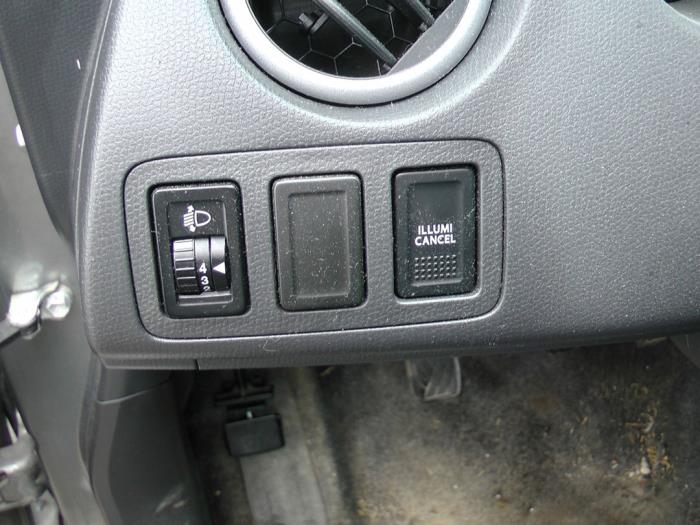 Suzuki Swift 1.3 D 16V Sloopvoertuig (2008, Grijs)