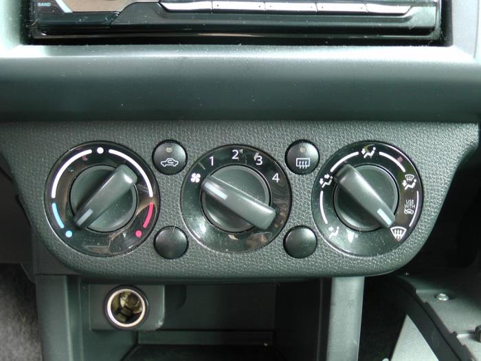 Suzuki Swift 1.3 D 16V Sloopvoertuig (2008, Grijs)