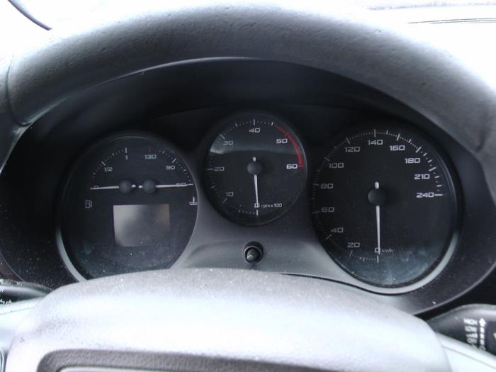 Seat Leon 1.9 TDI 105 Sloopvoertuig (2010, Zwart)