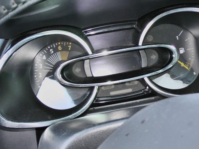 Renault Clio IV Estate/Grandtour 0.9 Energy TCE 12V Sloopvoertuig (2014, Zwart)