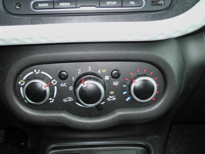 Renault Twingo III 1.0 SCe 75 12V Sloopvoertuig (2020, Wit)