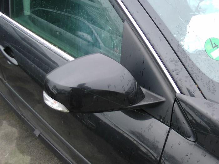 Renault Laguna III Estate 2.0 16V Sloopvoertuig (2008, Zwart)