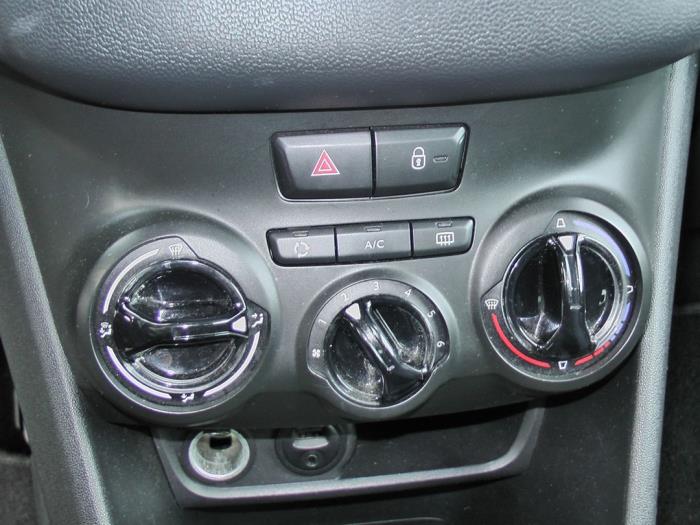 Peugeot 208 I 1.2 Vti 12V PureTech 82 Sloopvoertuig (2017, Blauw)