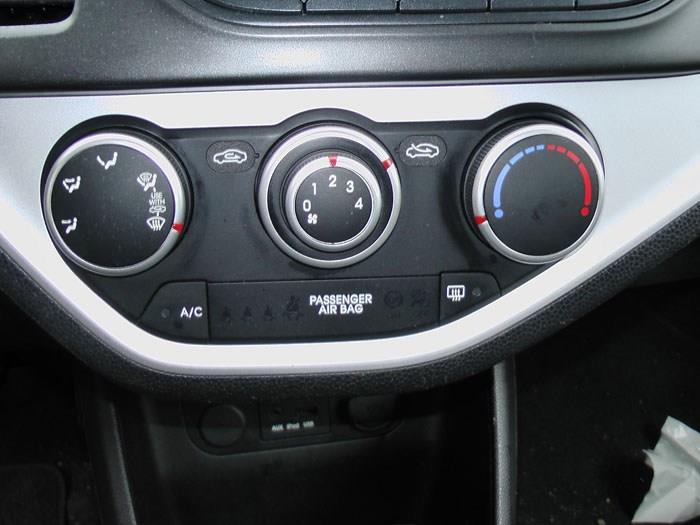 Kia Picanto 1.2 16V Sloopvoertuig (2012, Zwart)