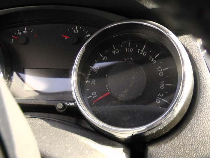 Peugeot 5008 I 1.6 VTI 16V Sloopvoertuig (2011, Grijs)