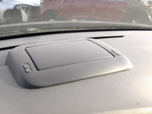 Peugeot 5008 I 1.6 VTI 16V Sloopvoertuig (2011, Grijs)