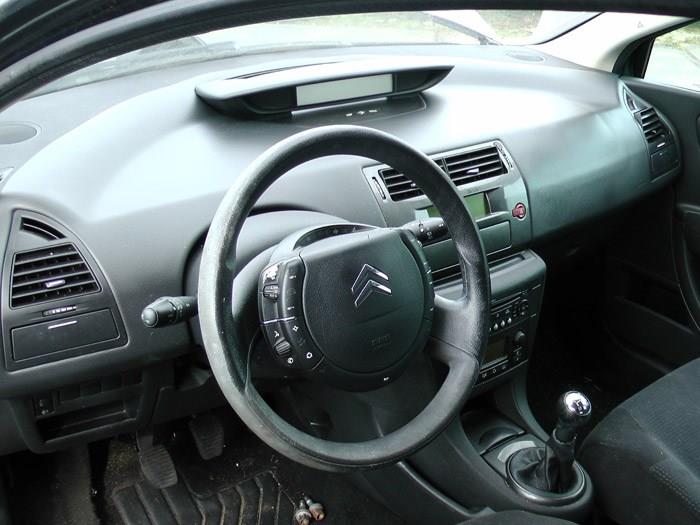 Citroen C4 Berline 1.6 16V VTi 120 Sloopvoertuig (2009, Grijs)