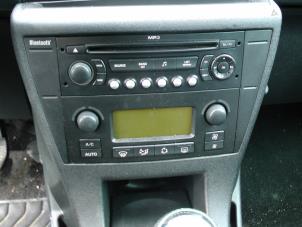 Citroen C4 Berline 1.6 16V VTi 120 Sloopvoertuig (2009, Grijs)