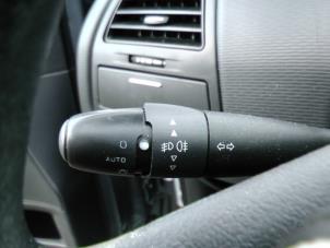 Citroen C4 Berline 1.6 16V VTi 120 Sloopvoertuig (2009, Grijs)