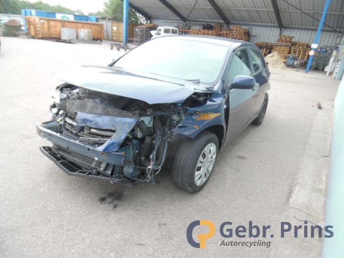 Toyota Corolla 1.6 Dual VVT-i 16V Sloopvoertuig (2008, Blauw)