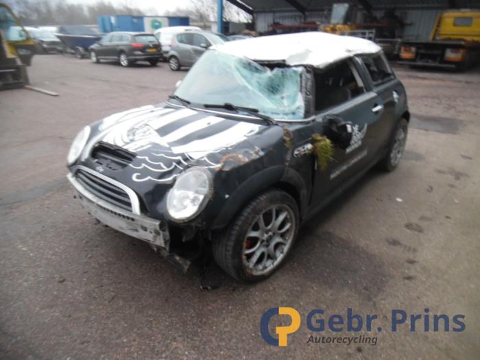 Mini Mini Cooper S 1.6 16V Sloopvoertuig (2003, Zwart)