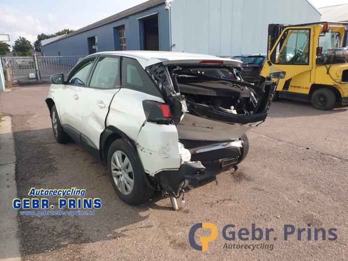 Peugeot 3008 II 1.2 12V e-THP PureTech 130 Sloopvoertuig (2018, Wit)
