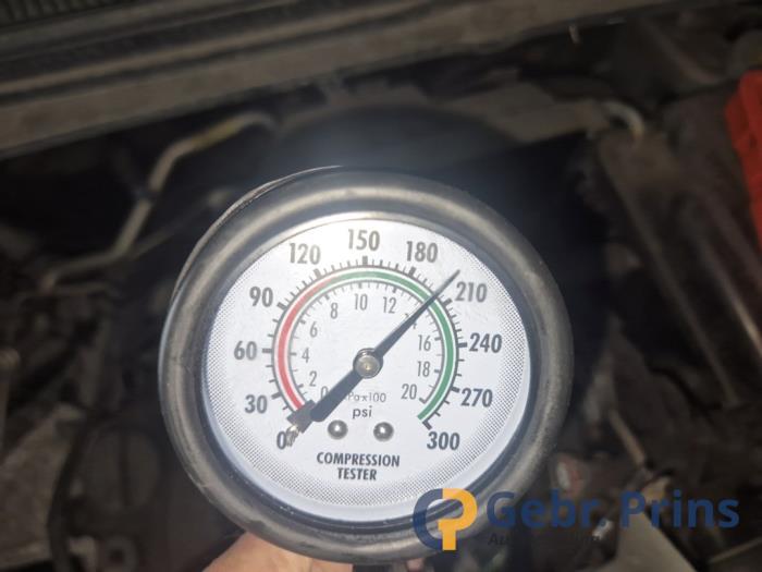 Opel Agila 1.0 12V Sloopvoertuig (2012, Wit)